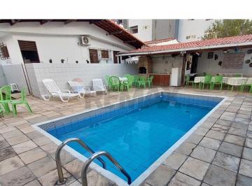 Casa · 278m² · 3 Quartos · 3 Vagas · Casa Ampla no Tirol, para família que quer espaço com localização privilegiada, a 200 metros do Shop