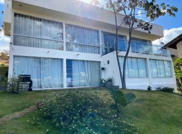 Casa de 5 quartos, Alto Paraíso de Goiás · ALUGO OTIMA CASA ALTO PADRÃO 5 QUARTOS ALTO PARAÍSO DE GOIAS