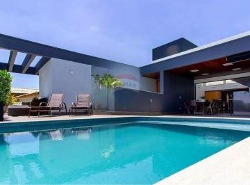 Casa · 328m² · 4 Quartos · 4 Vagas · Casa para alugar com 4 quartos, sendo 2 suíte, em Ville Sainte Helene, Campinas/SP