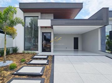 Casa de 3 quartos, Indaiatuba · Linda Casa Térrea com 3 Suítes, sendo 1 Master com Closet, Piscina, Condomínio Fechado em Indaiatuba