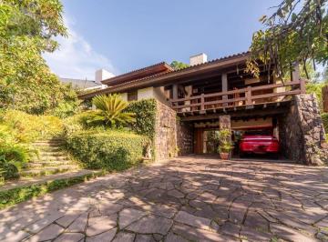 Casa · 380m² · 3 Quartos · 2 Vagas · Casa à venda - em Cavalhada