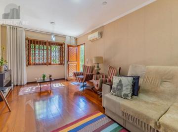 Casa · 1640m² · 3 Quartos · 3 Vagas · Casa com 1.640,00m², 3 dormitórios, 4 vagas à venda Rua Marista.