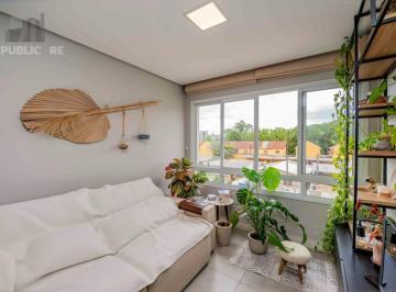 Apartamento · 58m² · 2 Quartos · 1 Vaga · Apartamento de 2 quartos, suíte, elevador, 1 vaga no bairro Ipanema.