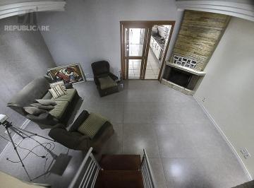 Casa · 192m² · 3 Quartos · 2 Vagas · Casa com 192m², Bairro Medianeira, Porto Alegre, Rio Grande do Sul
