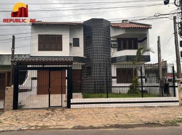 Casa · 168m² · 3 Quartos · 5 Vagas · Sobrado à Venda 3 Dormitorios