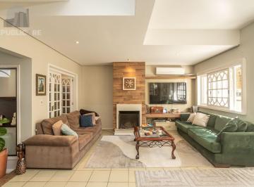 Casa · 270m² · 4 Quartos · 2 Vagas · Casa à venda - em Igara