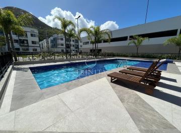 Piscina · Apartamento em Recreio dos Bandeirantes