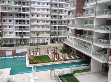 Área externa/piscina · Apartamento em Recreio dos Bandeirantes - Rio de Janeiro