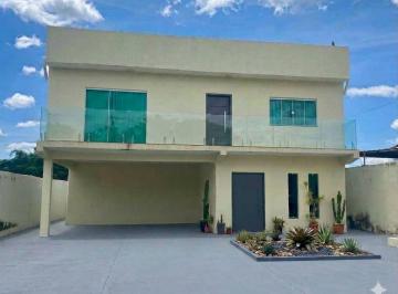 Casa de 3 quartos, Brasília · Casa em Condomínio - 03 Suítes - 400 m² - Vista Privilegiada Plano Piloto (Nascente)