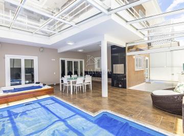 Casa · 450m² · 3 Quartos · 2 Vagas · Casa à venda - em Santa Felicidade