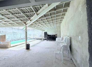 Casa de 3 quartos, Gama · VENDO CASA COM 03 QUARTOS COM SUITE e PISCINA
NO SETOR OESTE DO GAMA