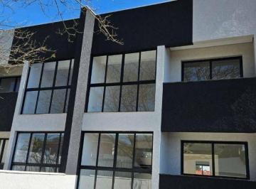 b43076a2a197a37d0f7e5c243eed23918e36c240 · Sobrado com 3 quartos à venda, 210 m² - Jardim Patricia - Quatro Barras/PR