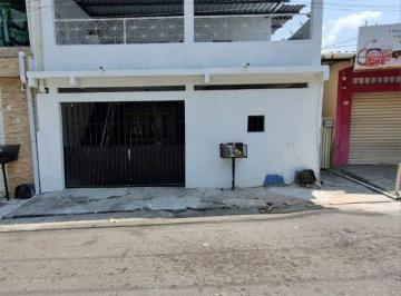 Casa de 5 quartos, Manaus · CASA COM 5 QUARTOS A VENDA BAIRRO SANTA LUZIA PROX.AO CENTRO