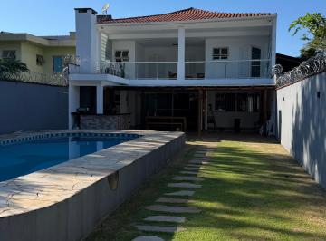 Casa en Venda de 4 quartos Vista Linda · Casa com piscina 4 suítes próxima à Riviera de São Lourenço - ideal para receber