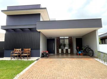 Casa · 150m² · 3 Quartos · 2 Vagas · Casa Térrea Moderna com Piscina e Ambientes Integrados no Portal Ville – Jardim Europa