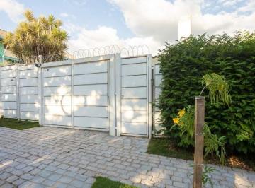 Casa · 264m² · 3 Quartos · 4 Vagas · Sobrado no bairro Jardim dos Estados