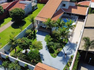 Casa · 443m² · 4 Quartos · 4 Vagas · Casa à venda com 4 quartos (2 suítes) e 4 vagas no Vale das Paineiras em Americana 