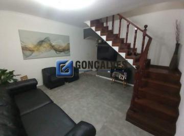 Casa · 200m² · 3 Quartos · 2 Vagas · Sobrado Residencial com 3 Dormitórios, Jardim Mauá – Financia e Aceita Permuta