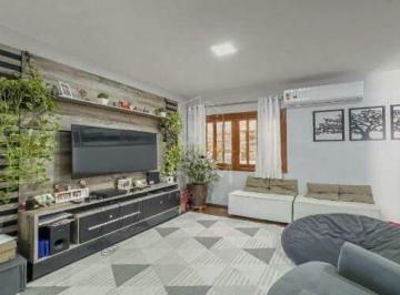 Casa · 254m² · 4 Quartos · 3 Vagas · Sobrado de Luxo à Venda em Nova Petrópolis – 4 Suítes, 3 Vagas e Jacuzzi - 254m²