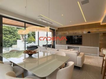 Apartamento · 153m² · 3 Quartos · 3 Vagas · Apartamento com 3 suítes e 3 vagas para aluguel no Água Verde
