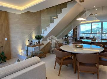 Apartamento · 111m² · 2 Quartos · 2 Vagas · #Apartamento duplex de 2 dormitorios 2 suites na Avenida Praia de Belas#