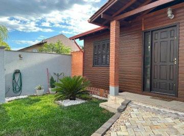 Casa · 122m² · 2 Quartos · 3 Vagas ·
CASA MISTA TÉRREA COM 2 DORM, 3 VAGAS, BAIRRO SÃO JOSÉ CANOAS