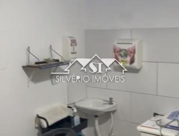 Foto-Imovel-ID068521No0001-sala--cascatinha-petropolis--17728250616336.jpeg · Imoveis - em Cascatinha