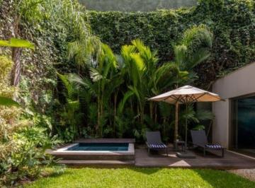 Casa · 630m² · 2 Quartos · 4 Vagas · Casa ampla a poucos minutos do Parque Villa Lobos
