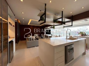 Apartamento · 134m² · 3 Quartos · 2 Vagas · Apartamento à venda no Brooklin com 134 m², 3 suítes e 2 vagas de garagem.