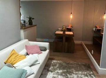 Apartamento · 51m² · 2 Quartos · 1 Vaga · Apartamento com 2 Quartos, localizado na Vila Emir.