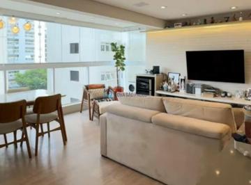 Apartamento · 64m² · 2 Quartos · 1 Vaga · Apartamento 64m2 - 2 quartos (1 suíte), 1 vaga - Metrô Pça da Árvore.