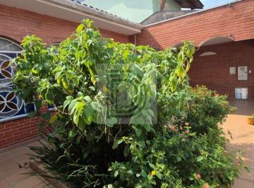 Casa · 126m² · 3 Quartos · 3 Vagas · Casa Térrea com Amplo Quintal em Taboão da Serra-SP