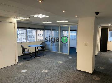 Comercial · 198m² · 6 Vagas · Conjunto Comercial Pronto para Uso ao Lado do Metrô na Barra Funda com 6 Vagas de Garagem
