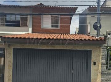 Casa · 137m² · 2 Quartos · 1 Vaga · Sobrado à venda com 137m², 2 quartos sendo 1 suíte, 2 sala, 1 quarto de empregada e 1 vaga