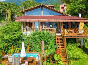 Casa · 247m² · 4 Quartos · 2 Vagas · CASA NA COSTEIRA COM ESCRITURA DEFINITIVA