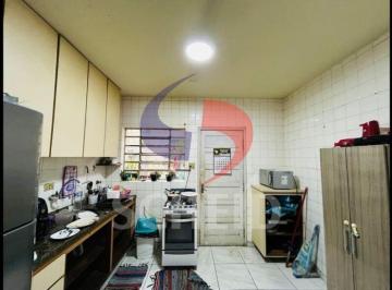 Casa · 104m² · 3 Quartos · 1 Vaga · Casa na Chácara Santo Antonio, 104m2, sala 2 ambientes, 2 quartos, edícula, quintal e 1 vaga.