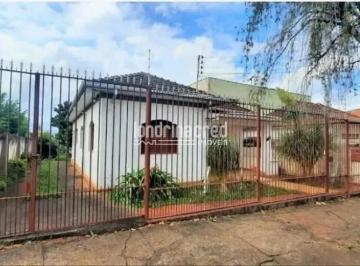 Casa · 200m² · 2 Quartos · 4 Vagas · Casa em Vila Ziober, Londrina/PR de 200m² 2 quartos à venda por R$ 732.000,00
