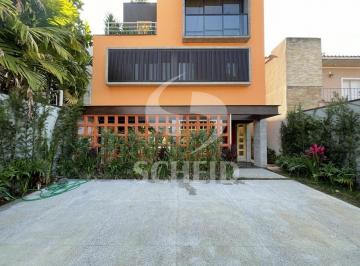 Casa · 550m² · 5 Quartos · 4 Vagas · Casa à venda em Vila Nova Conceição com 5 suítes e próximo do Parque Ibirapuera