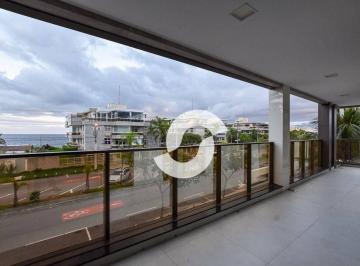 Apartamento · 148m² · 4 Quartos · 3 Vagas · Apartamento em Itaipu, Niterói/RJ de 148m² 4 quartos à venda por R$ 2.600.000,00