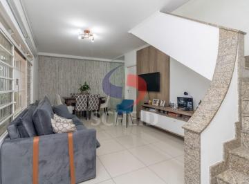 Casa · 126m² · 2 Quartos · 3 Vagas · Casa á Venda na Saúde com 126m², 2 quartos sendo 2 suítes, 3 vagas.