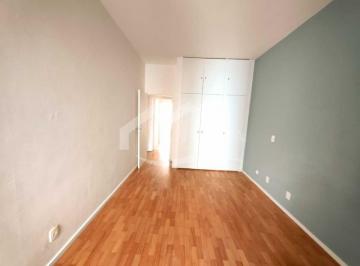 Apartamento · 122m² · 3 Quartos · 1 Vaga · Venha morar na rua mais sofisticada do Leblon, no quarteirão da praia.
