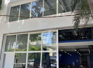 c4f421c531a7544cf67e812e79a36756a5fdf1a2 · Prédio comercial reformado à venda | Pinheiros | 966m² | 3 pavimentos | Elevador