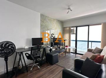 Apartamento · 74m² · 2 Quartos · 2 Vagas · B&amp;amp;A vende Apartamento 2 quartos com suíte, varanda e infraestrutura total em Copacabana