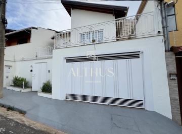 Casa · 3 Quartos · 3 Vagas · Casa à venda no bairro Jardim das Hortênsias - Poços de Caldas/MG