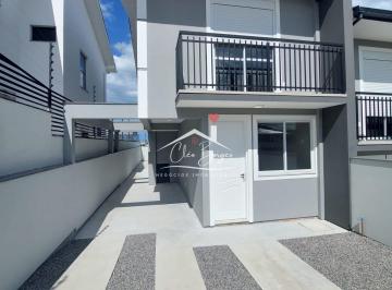 Casa · 105m² · 2 Quartos · 2 Vagas · Sobrado à venda com 02 dormitórios, 02 suítes no Loteamento Green Village em Palhoça/SC