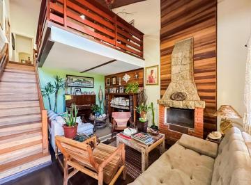 img0 · Casa no condomínio Parque do Alto para venda com 4 quartos, sendo 2 suítes , 330m²