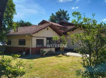 55dfeae73f329541ab68c93242034a2ca2cbb11a · Casa com 3 dormitórios para alugar por R$ 3.594,00/mês - Velha - Blumenau/SC