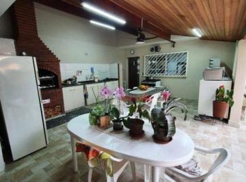1174dc4c1e15ff57ac119af92d8a6386b2a2d1eb · Casa Térrea Alto Padrão com 3 Suítes e 5 Vagas – Vila Rosália