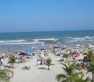f74c9007e91b5156934d340c0ab6d6cc2cfd584c · casa na praia de boraceia
