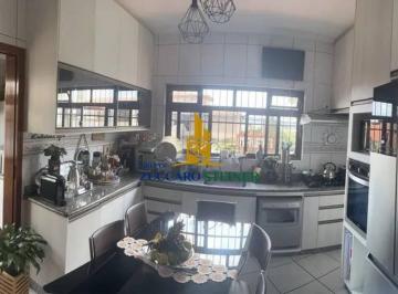 e785ecb8bbc947e270eeca1fc26225a0fc3d3e1e · Casa à venda, 325 m² por R$ 876.000,00 - Jardim Presidente Dutra - Guarulhos/SP